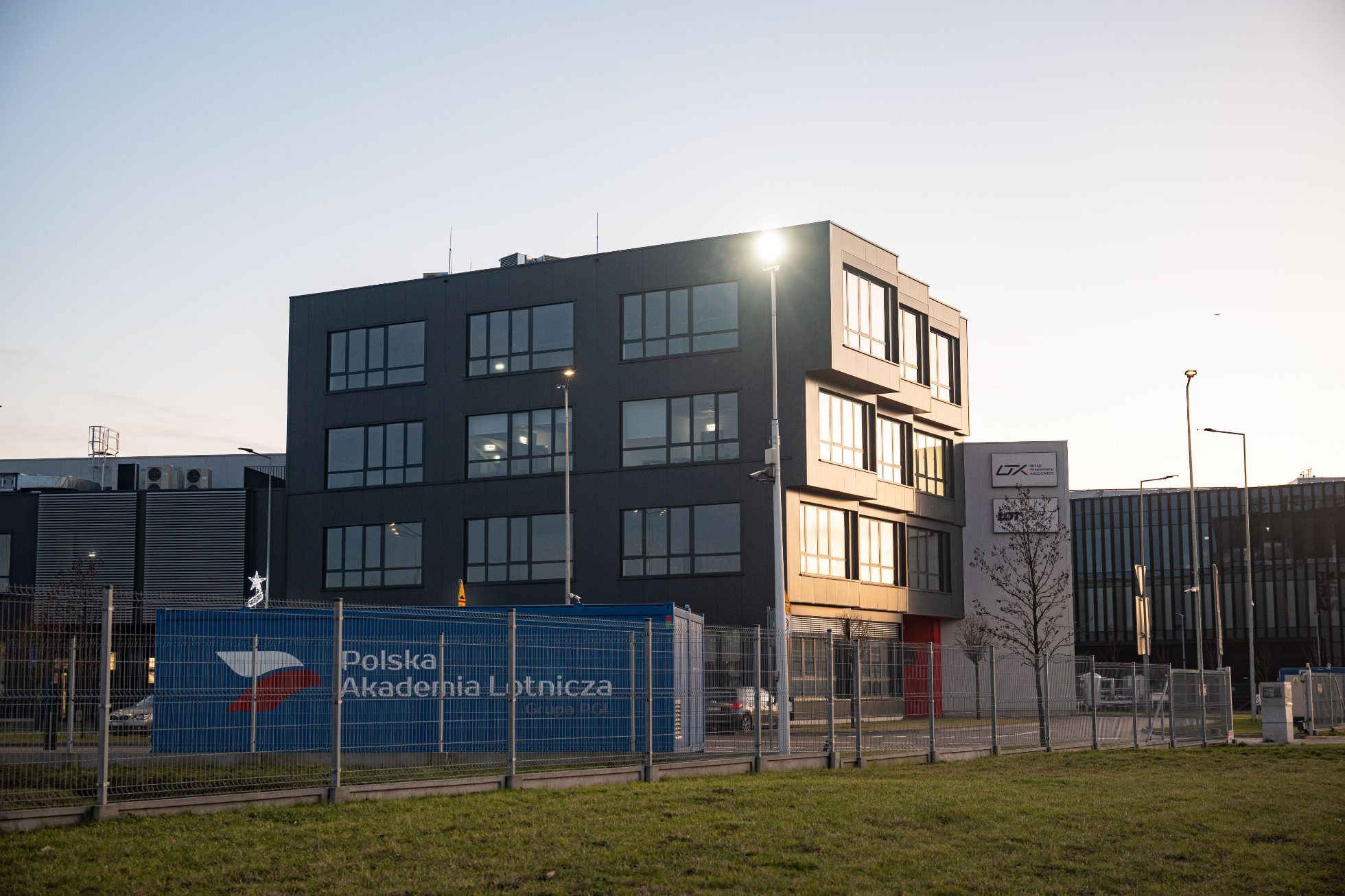 Building of Polish Aviation Academy from the outside